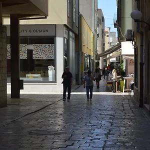 https://first-floor-zadar-apartment.hotelinzadar.com